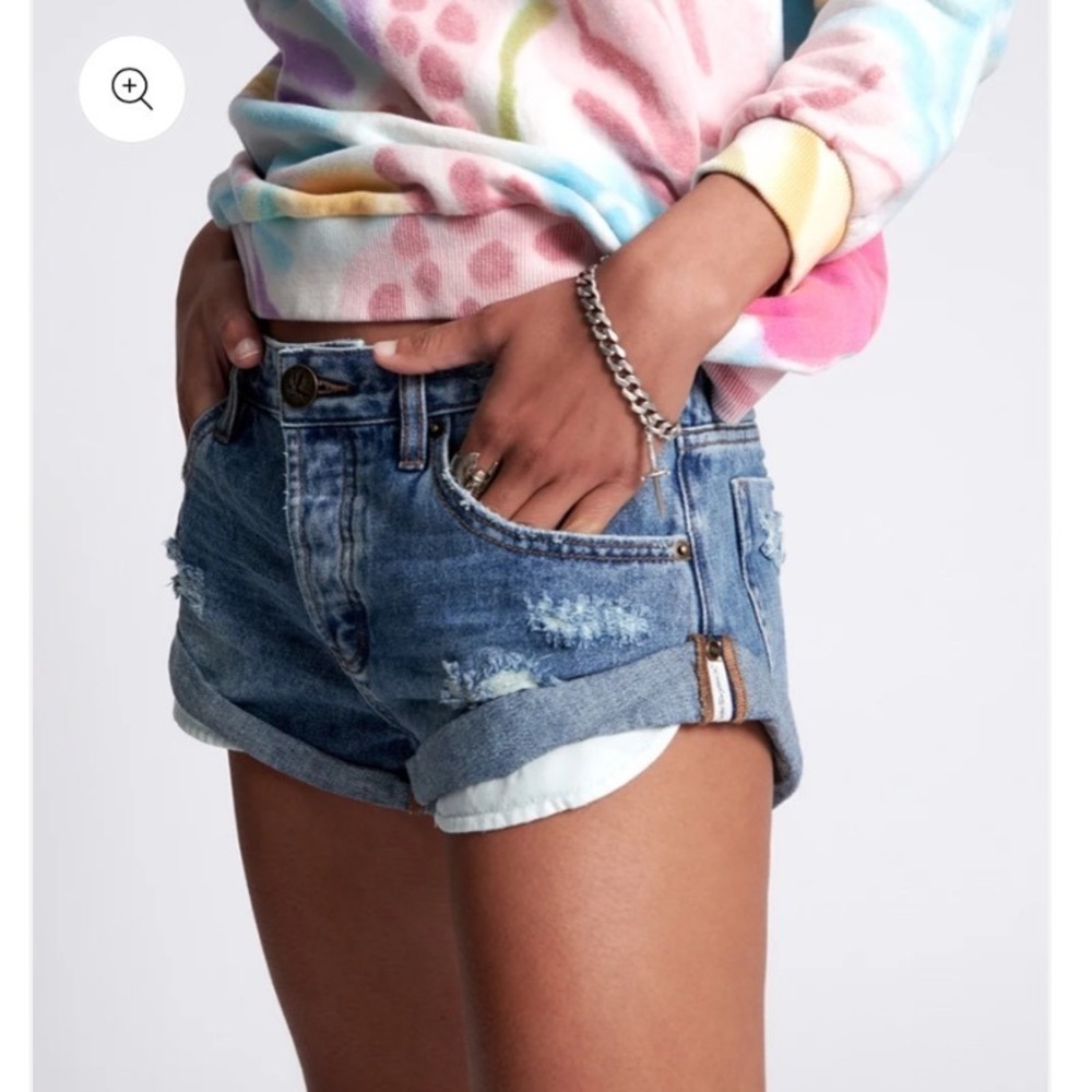One Teaspoon Bandits Low Rise Distressed Denim Shorts Cuffed Size 25/28